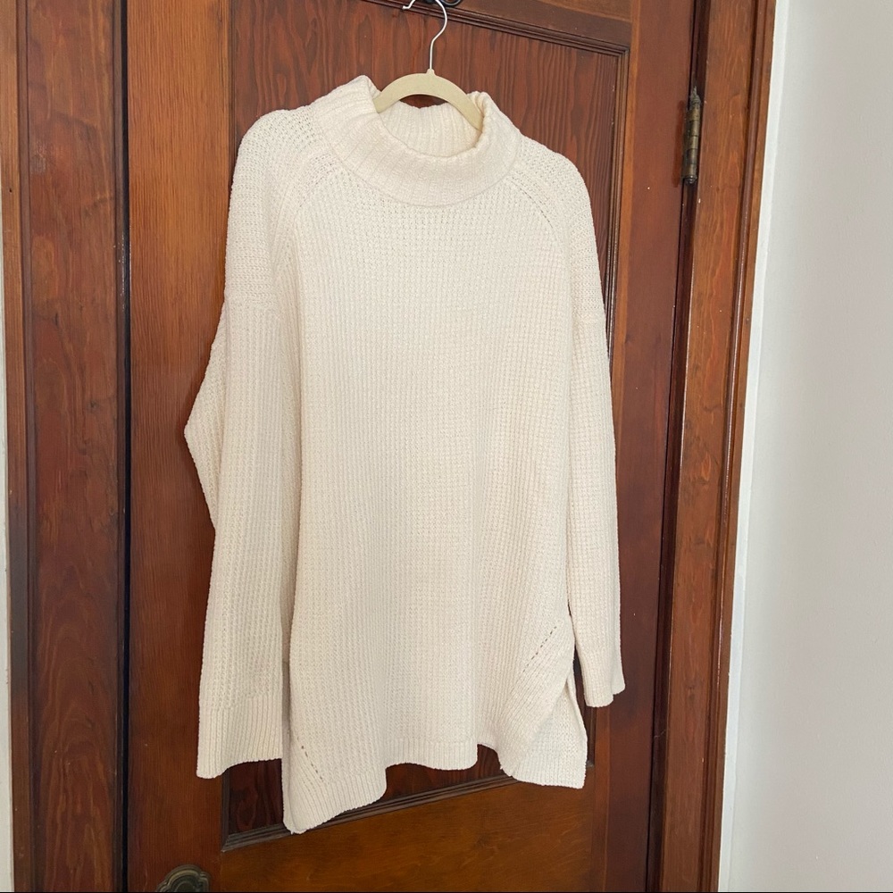 Cream oversized sweater, Size XXL